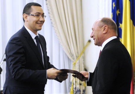 Coabitarea dintre Traian Băsescu și Victor Ponta este văzută din ce în ce mai bine